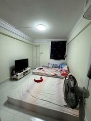 Blk 639 Yio Chu Kang Heights (Ang Mo Kio), HDB 3 Rooms #563984521